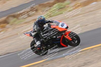 media/Sep-11-2022-SoCal Trackdays (Sun) [[81b7e951af]]/Turn 9 Inside (910am)/